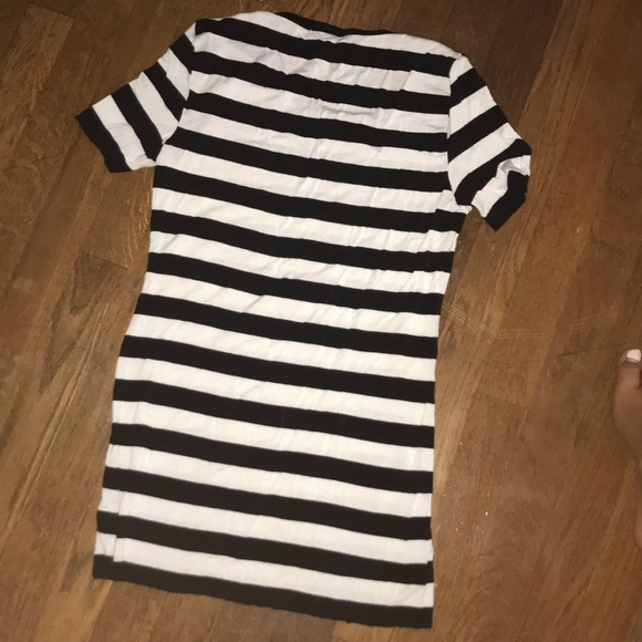 Black and white long shirt - Picture 3 of 3